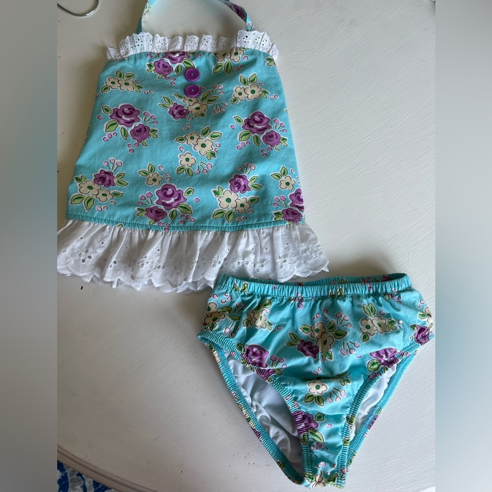 Girls Eleanor Rose size 6/7 tankini set.
